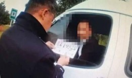 拍视频爆料给谁看违法吗,向谁举报违法？法律边界何在？