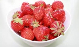 草莓皮肤爆料视频大全最新,揭秘最新游戏角色魅力瞬间