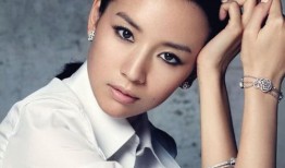 19点爆料娱乐圈女星有哪些,揭秘不为人知的幕后故事