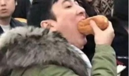 吃瓜事件网红抢男朋友,网红抢男友，一场吃瓜群众的狂欢