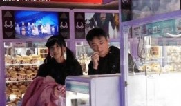 女子拍视频爆料药店被抓,真相曝光！