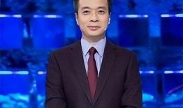 最新主持人爆料新闻视频,主持人揭秘新闻背后惊人真相！